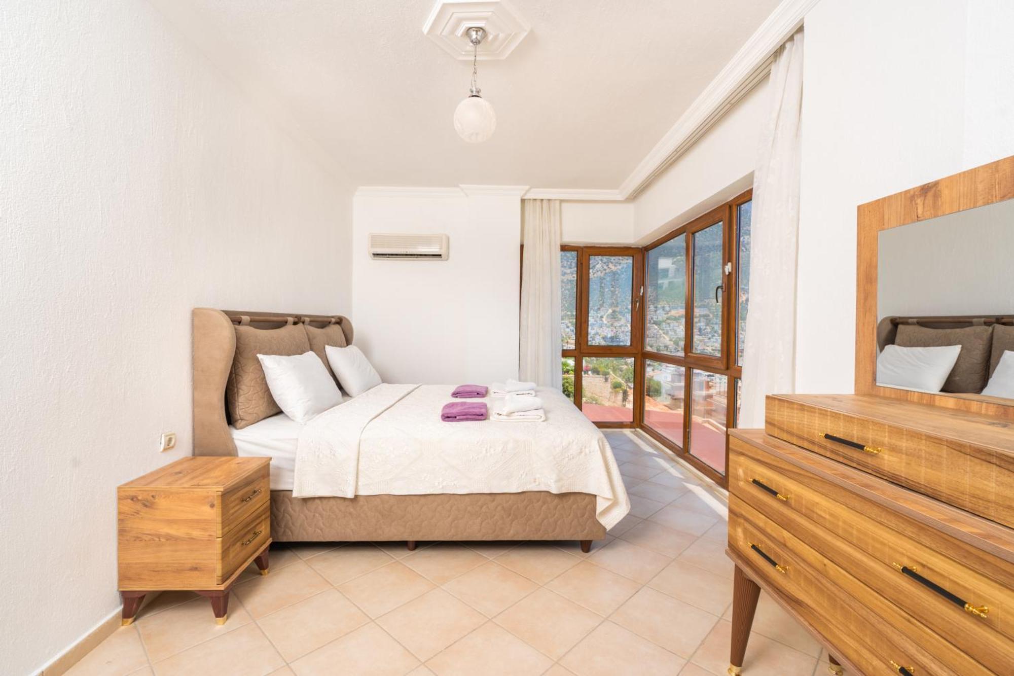 Apartment Asya 2 *