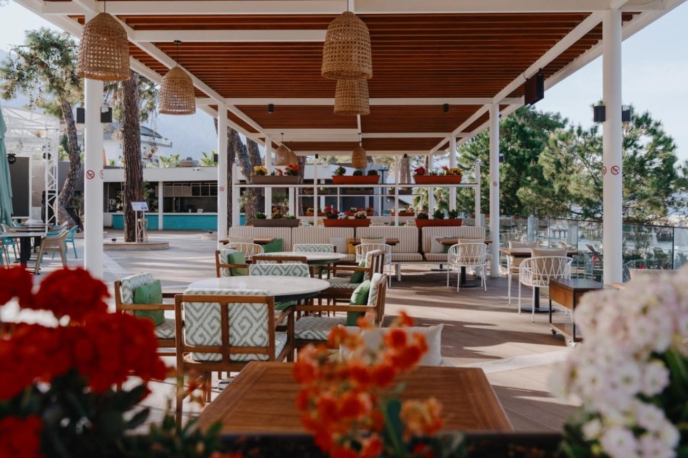 Akra Kemer