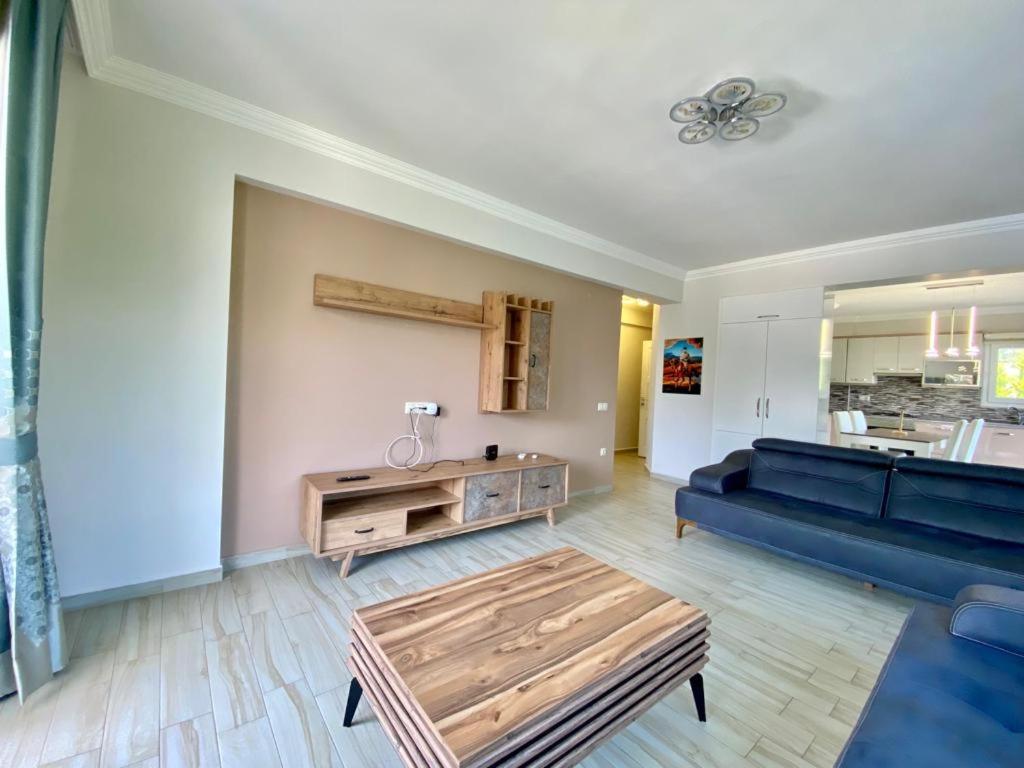 Korfez Life Holiday home *