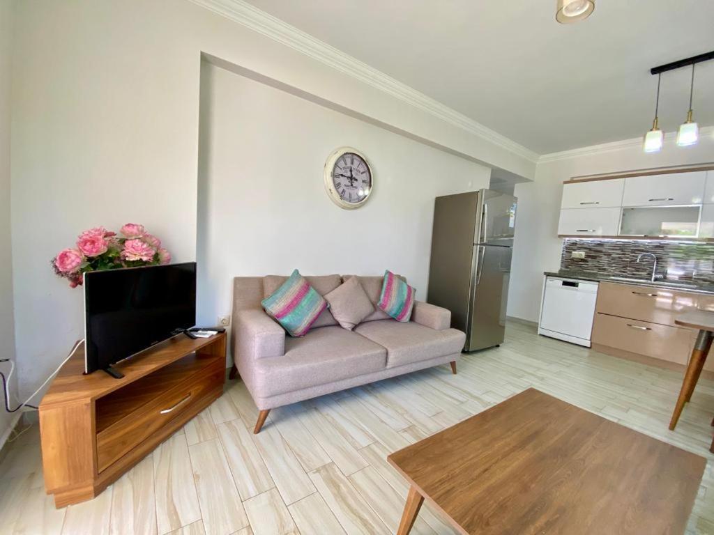 Korfez Life Holiday home *