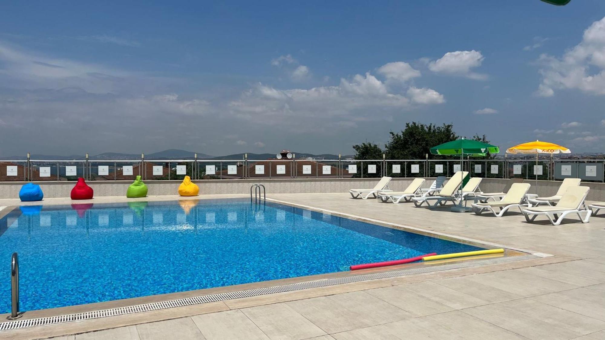 Double Royal Hotel