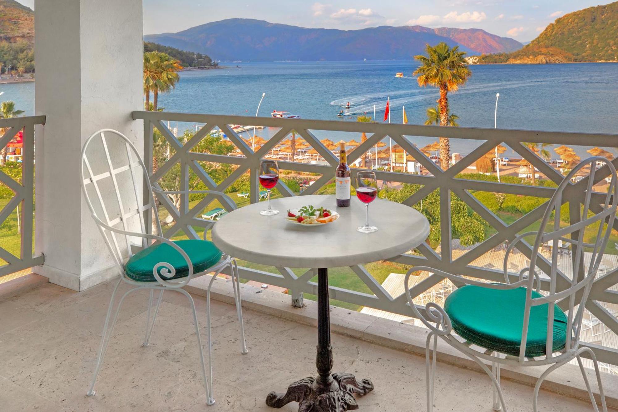 Resort Marti La Perla - Adult Only+16 4*