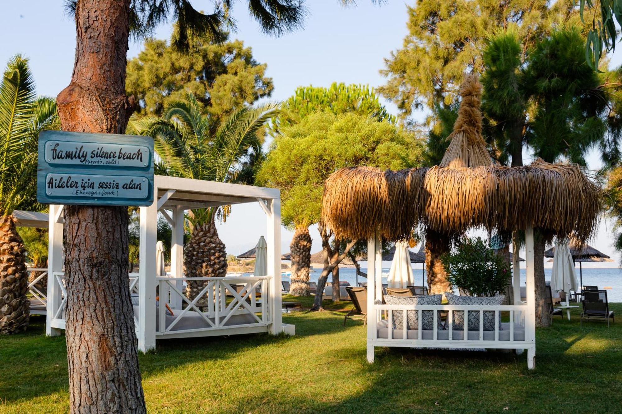 Hotel Warner Phokaia 4*