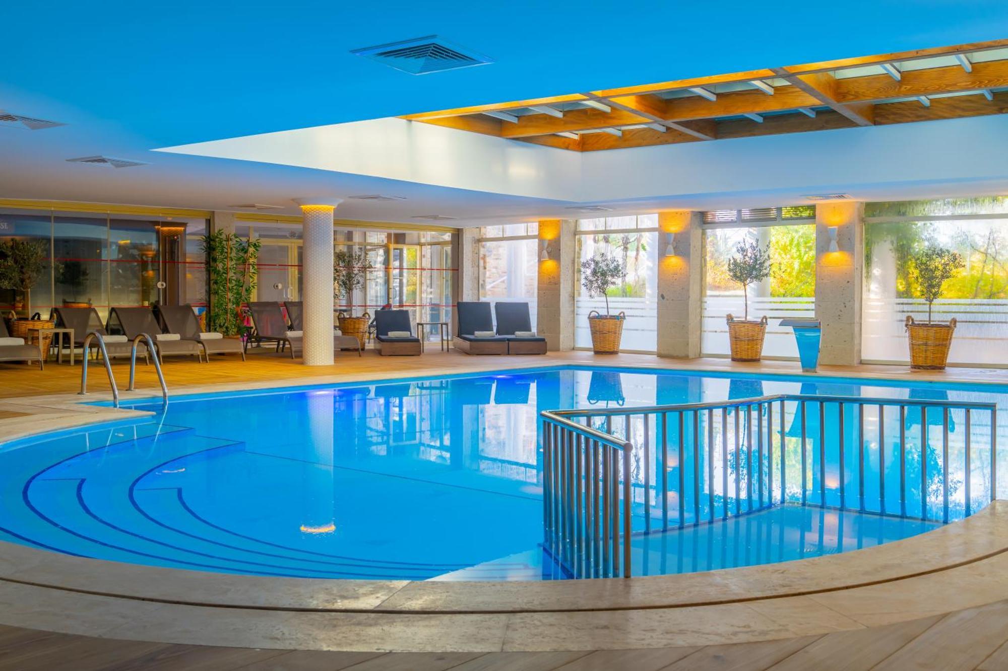 Warner Phokaia Hotel 4*