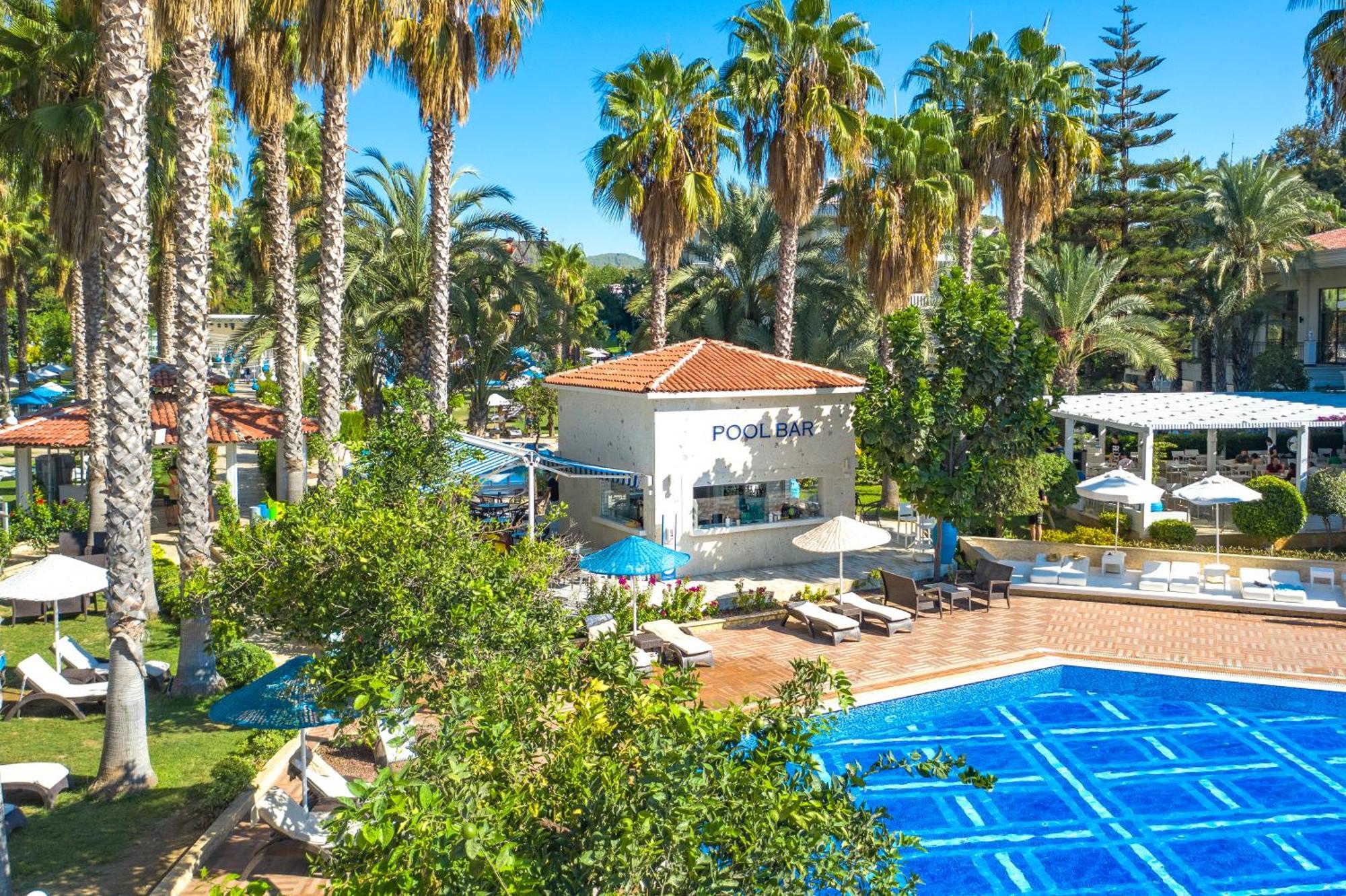Utopia & Resort
