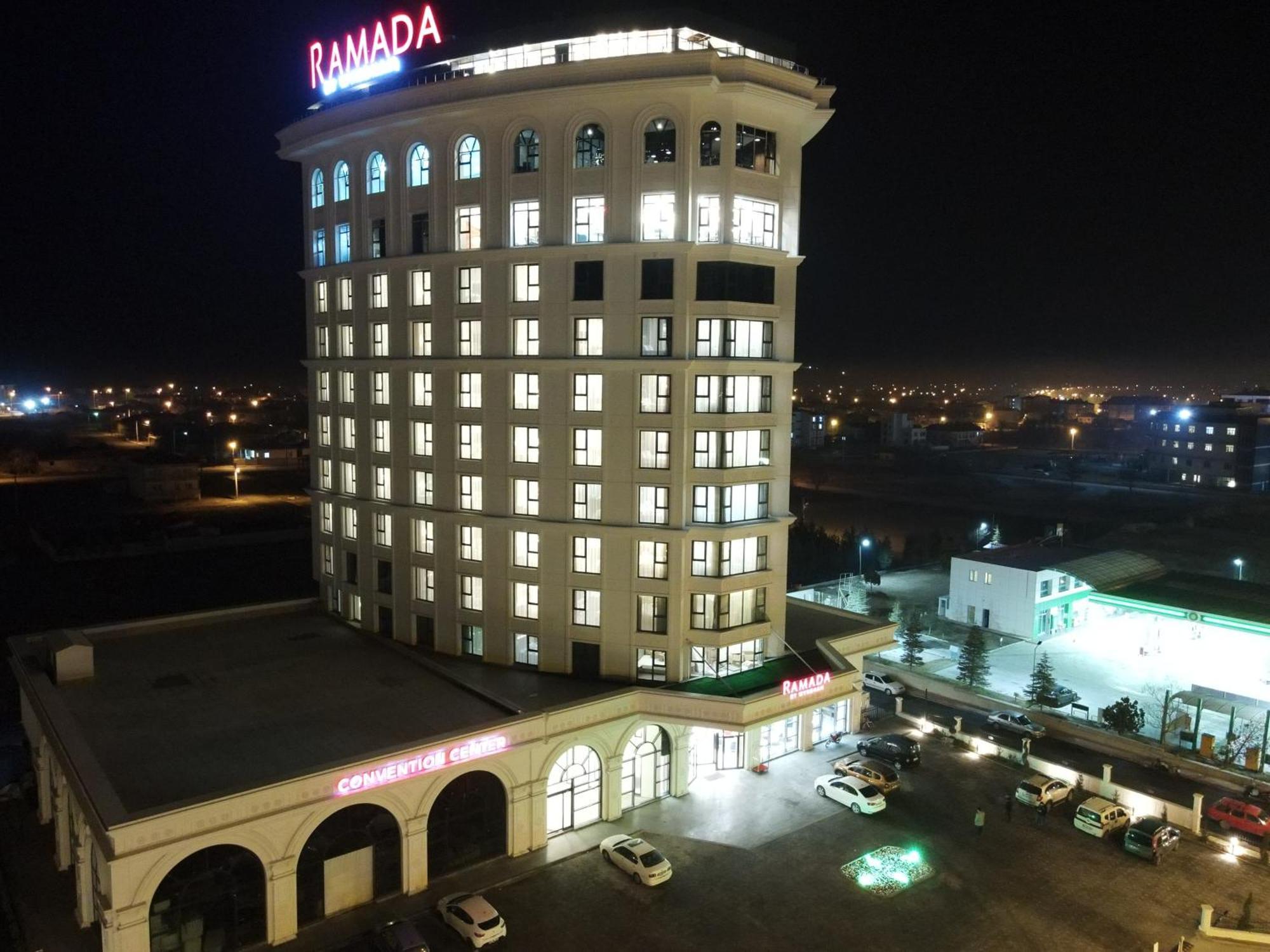 Ramada By Wyndham Karapinar 3*