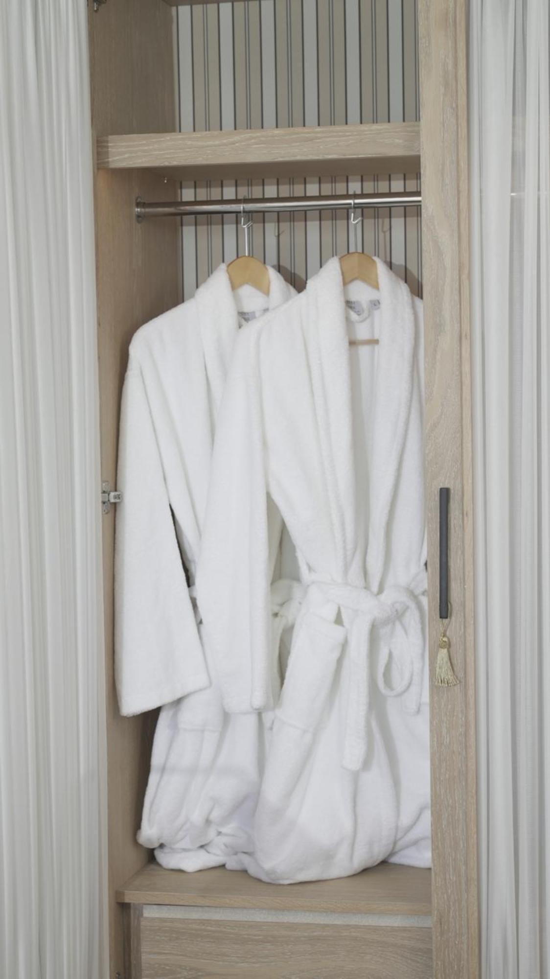Hotel Day One & - Adult Only