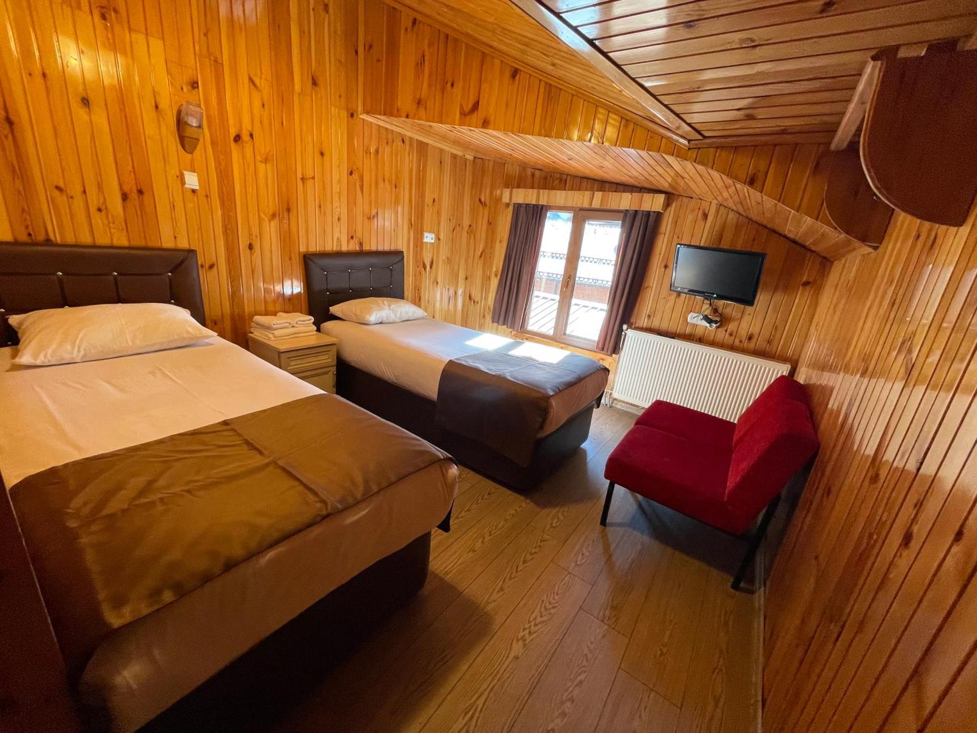 Hotel Ozkan Uzungol