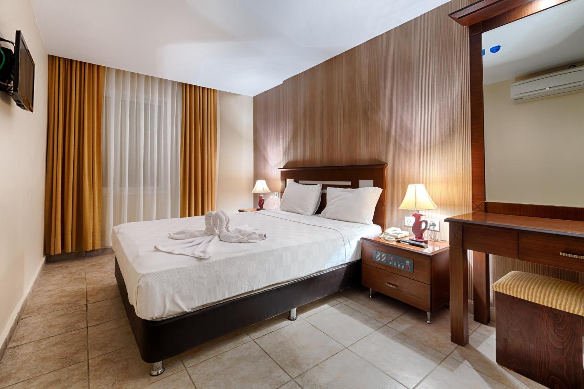 Hotel Kilikya 4*