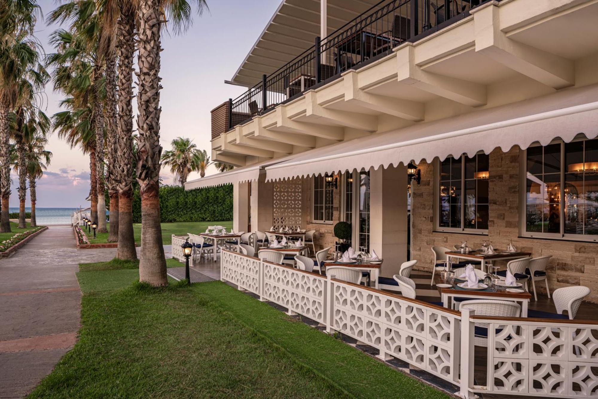 Papillon Belvil Village 5*