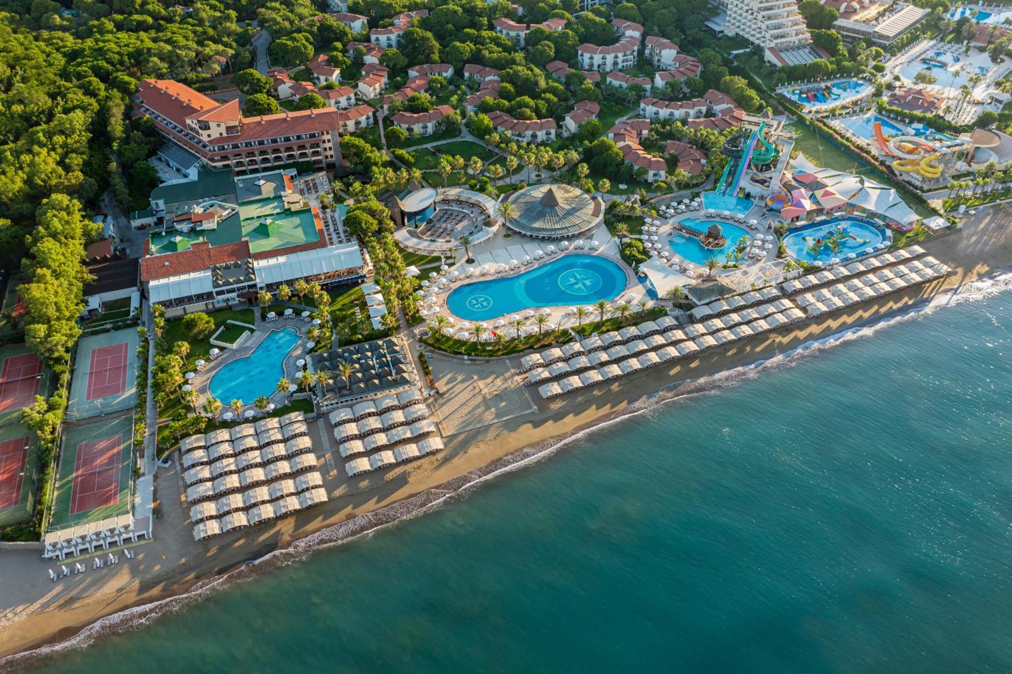 Resort Papillon Belvil Holiday Village 5*