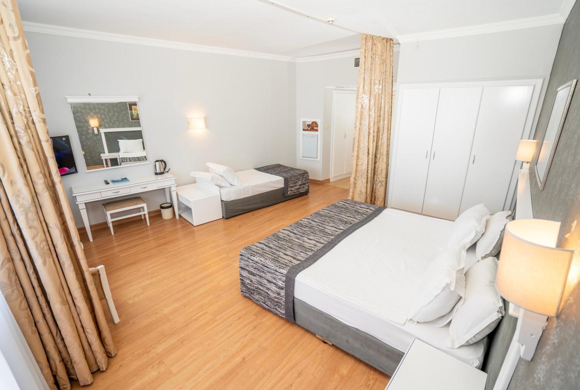 Hotel Armas Pemar Kizilot
