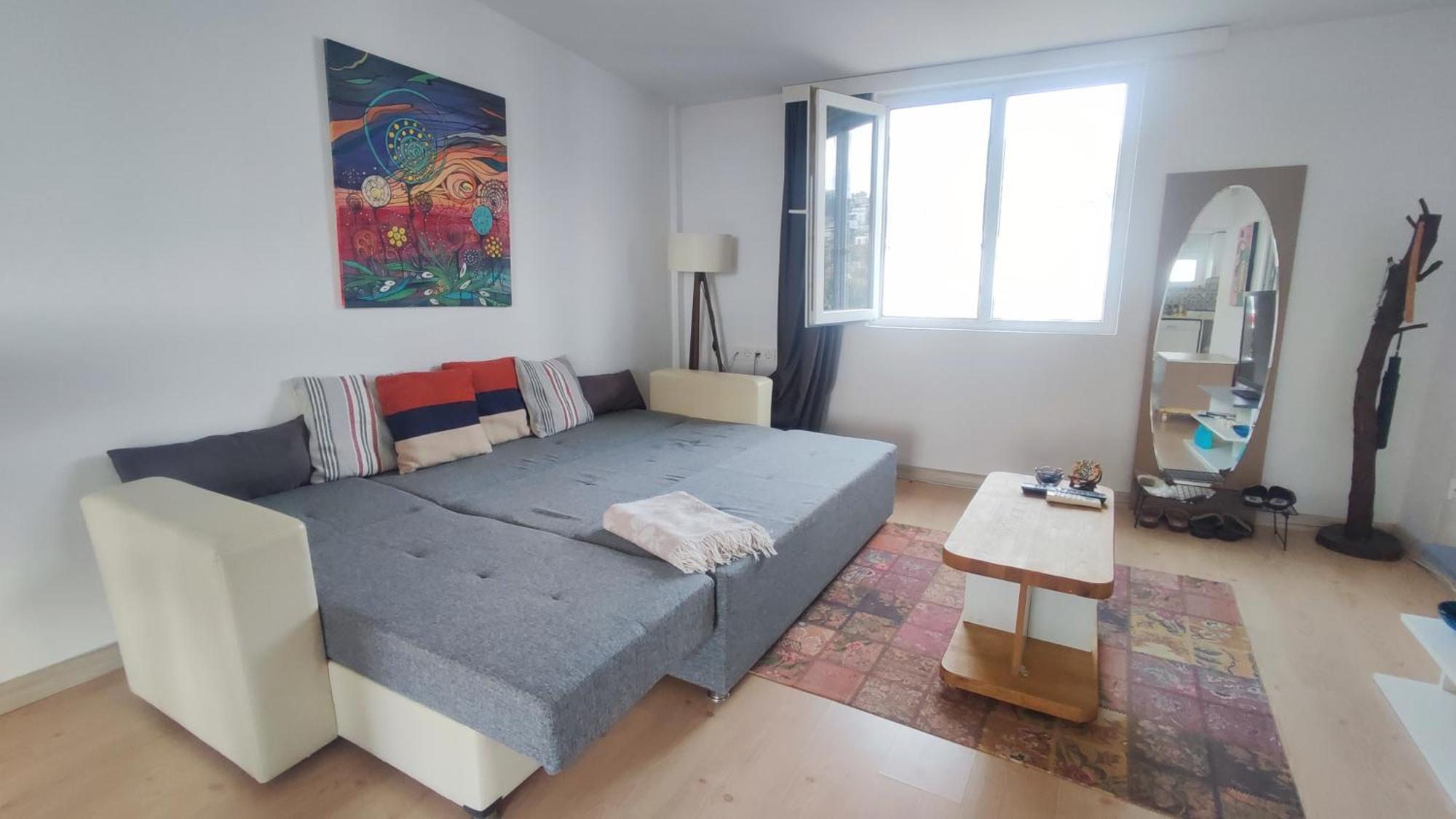 Central, Cozy, Comfy, 1br House, Free Parking & Fast Wi-fi, 4ppl Apartment *