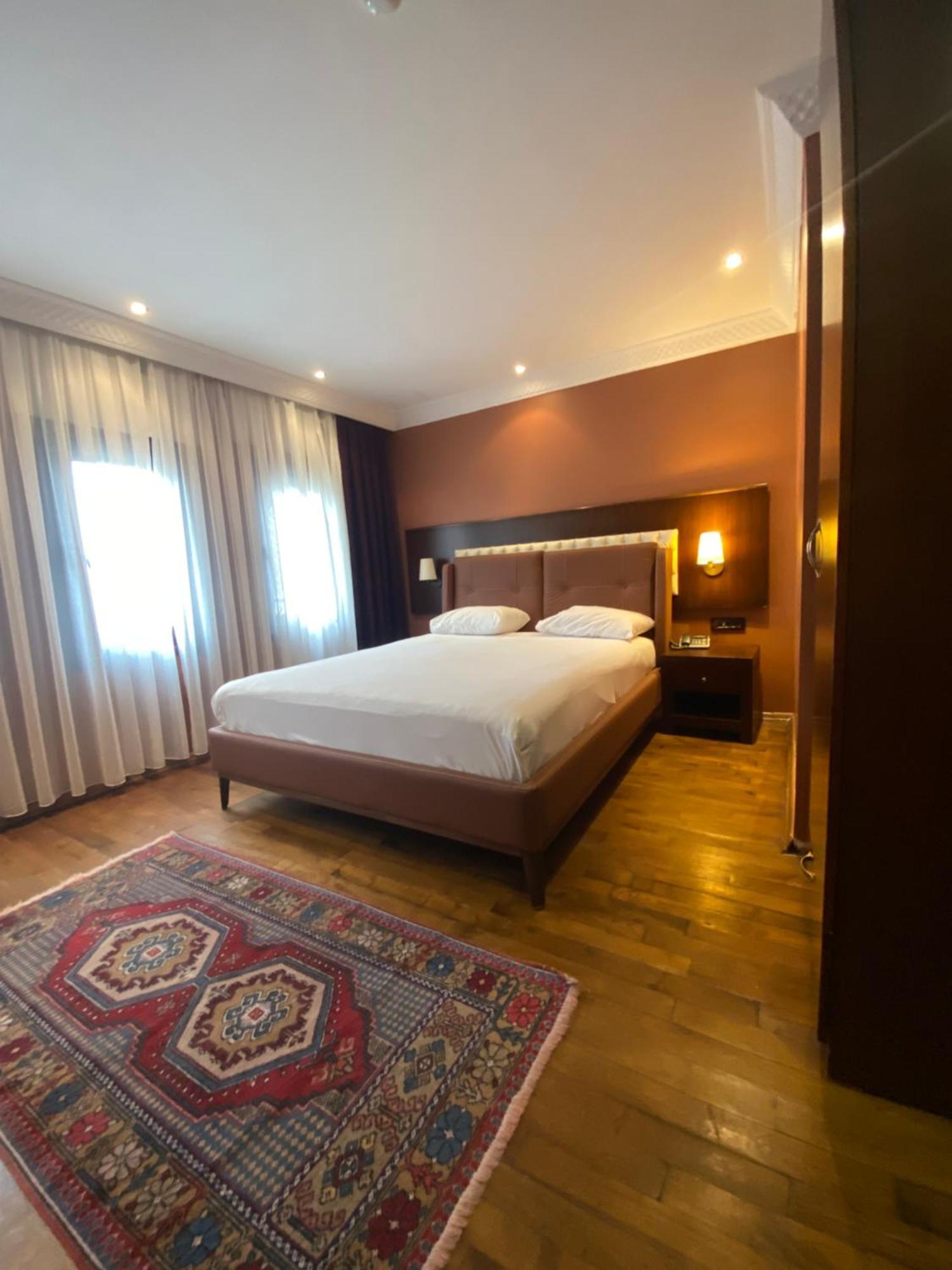 Hotel Mangana