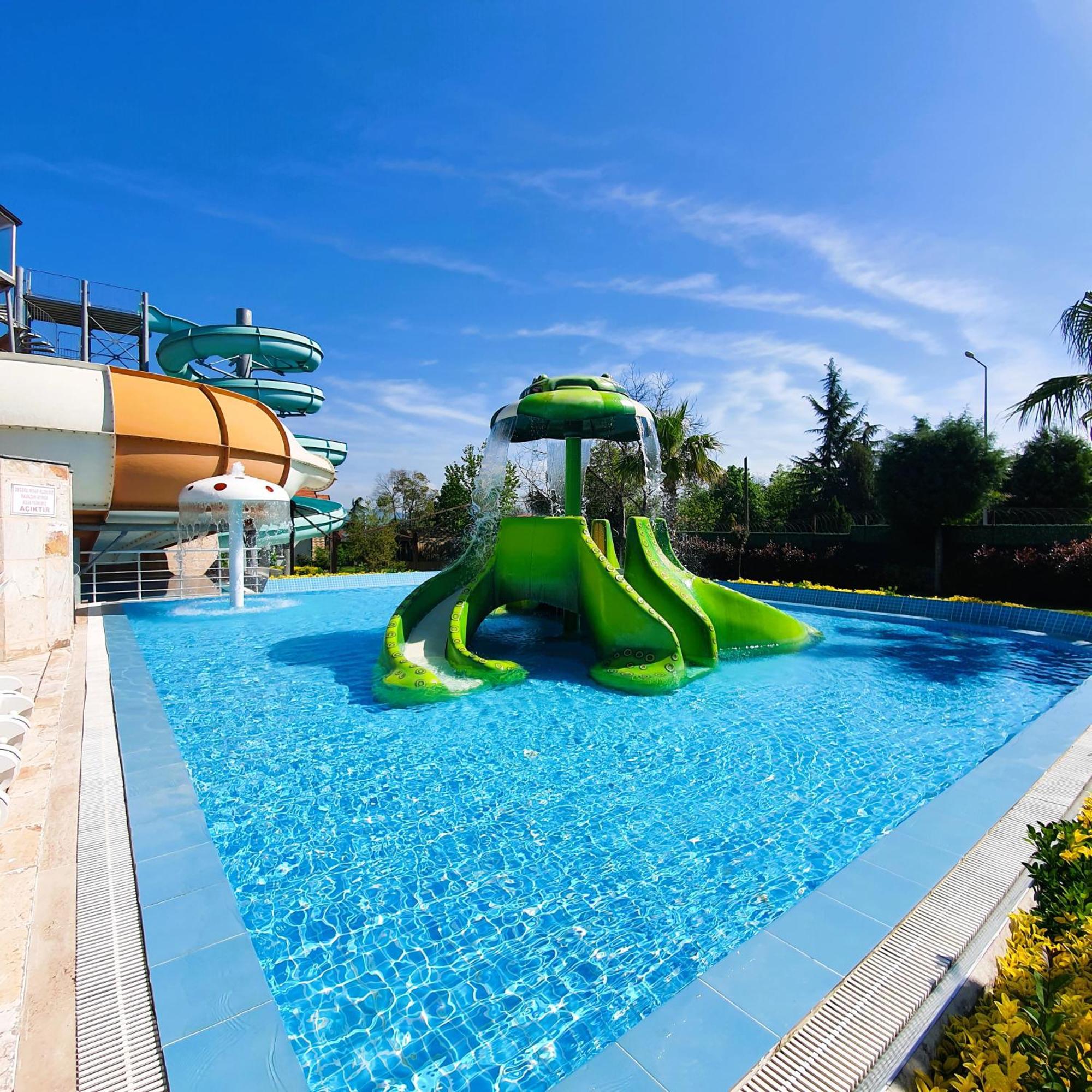 Hotel Aqua Wellness 3*