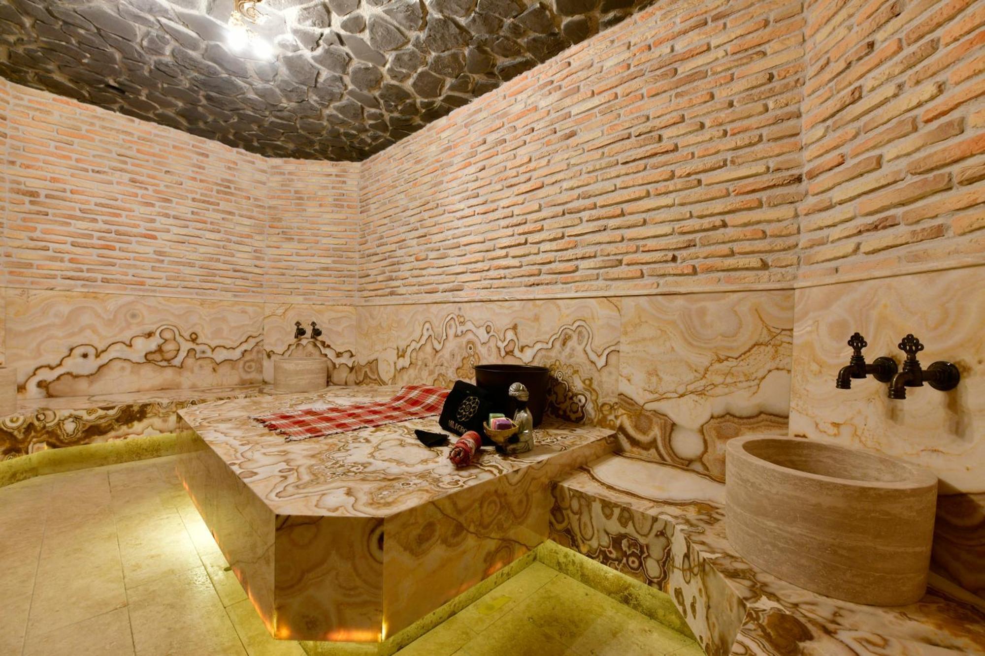 Hotel Sacred Mansion 4*