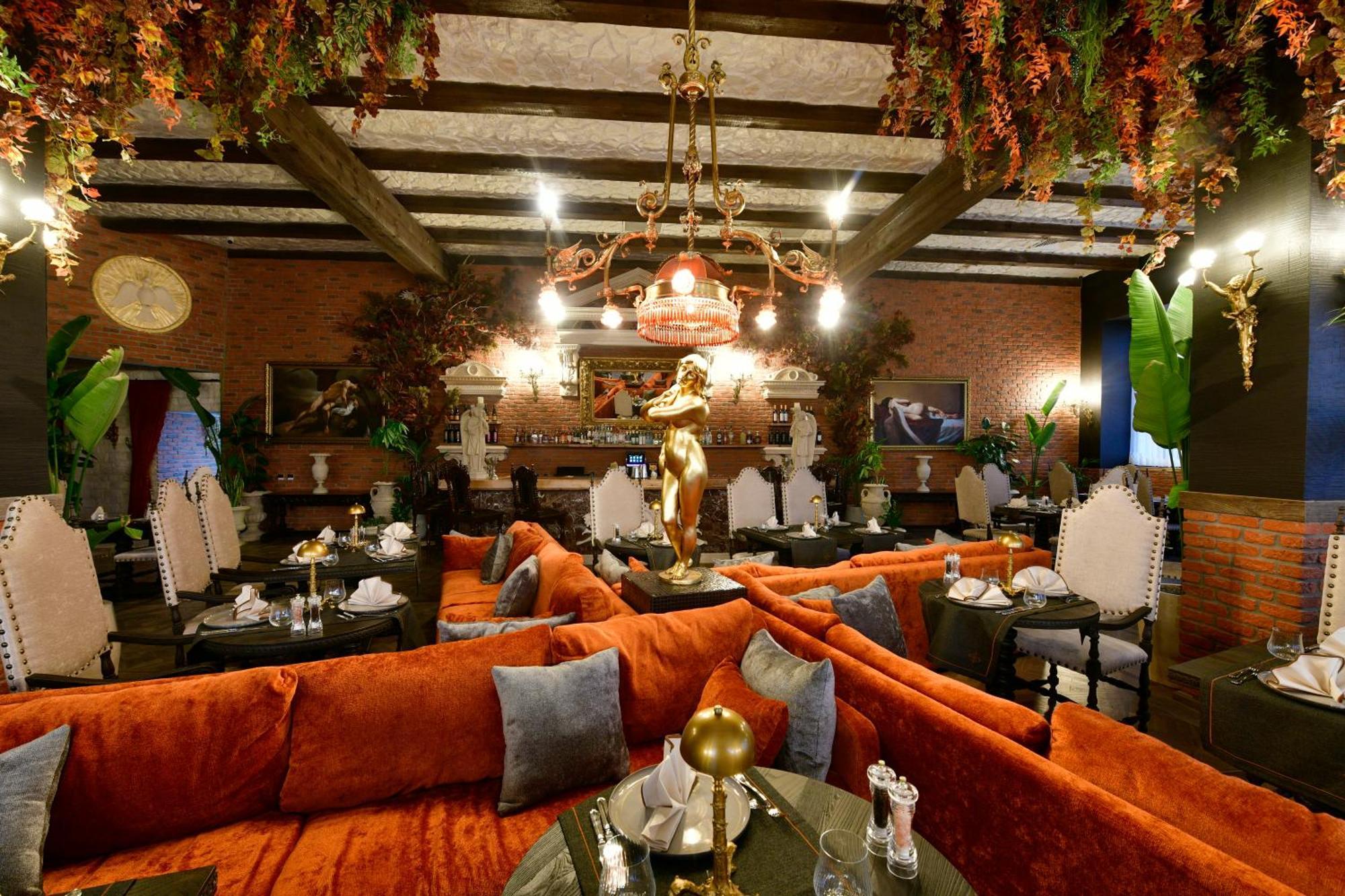 Hotel Sacred Mansion 4*