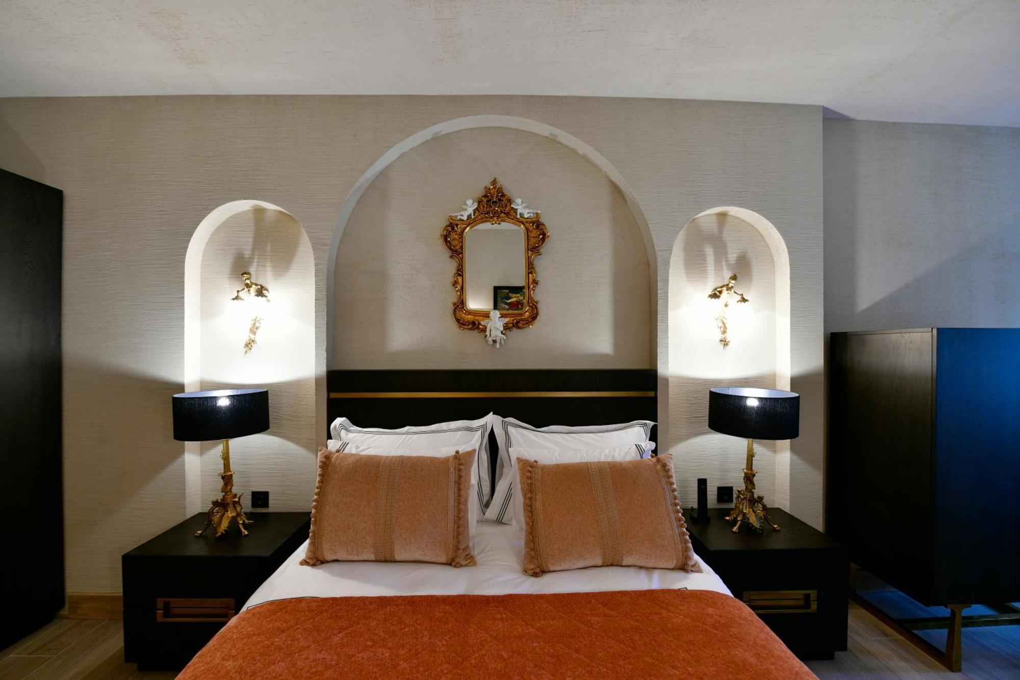 Hotel Sacred Mansion