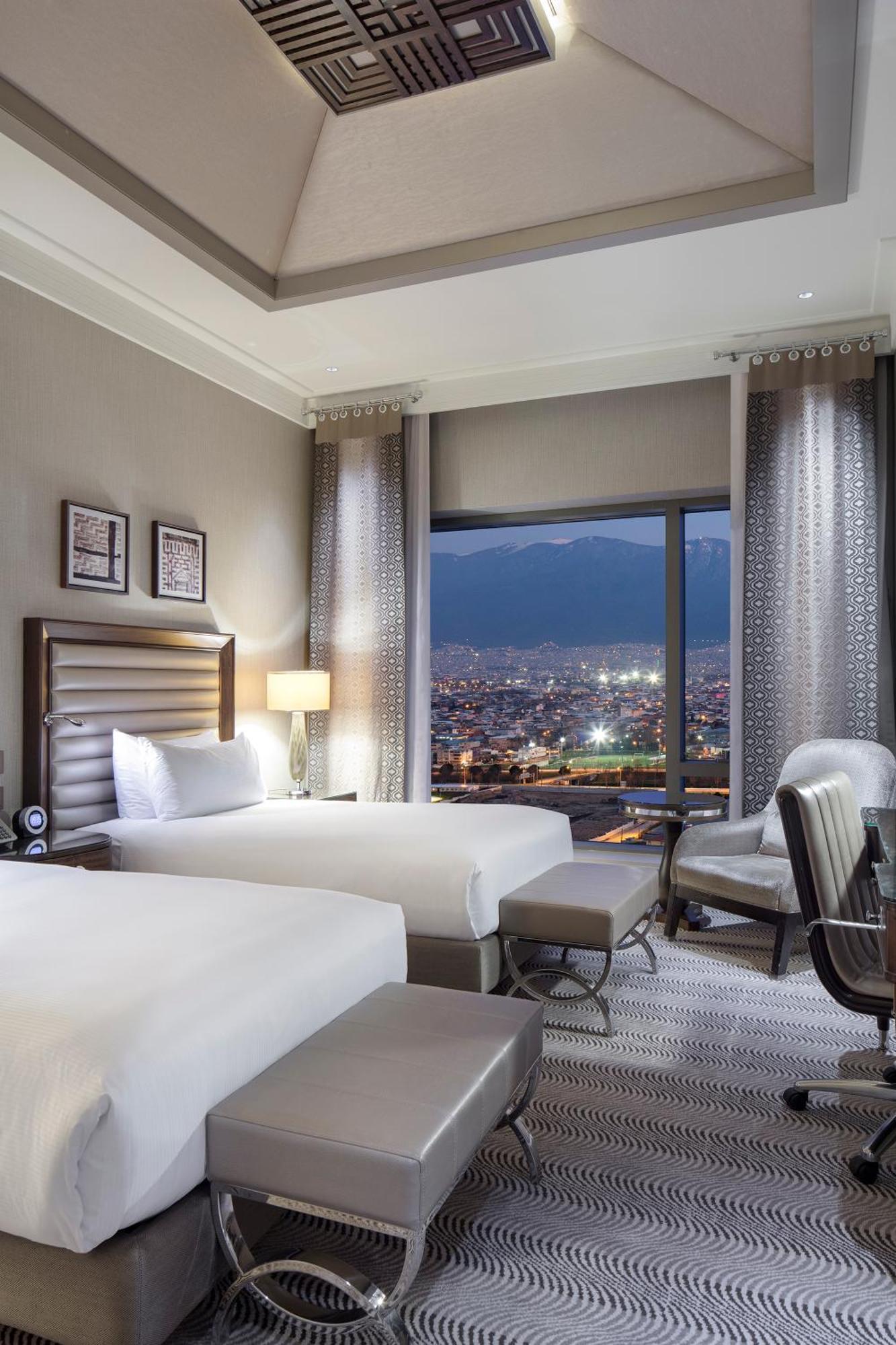 Hilton Convention Center & Bursa