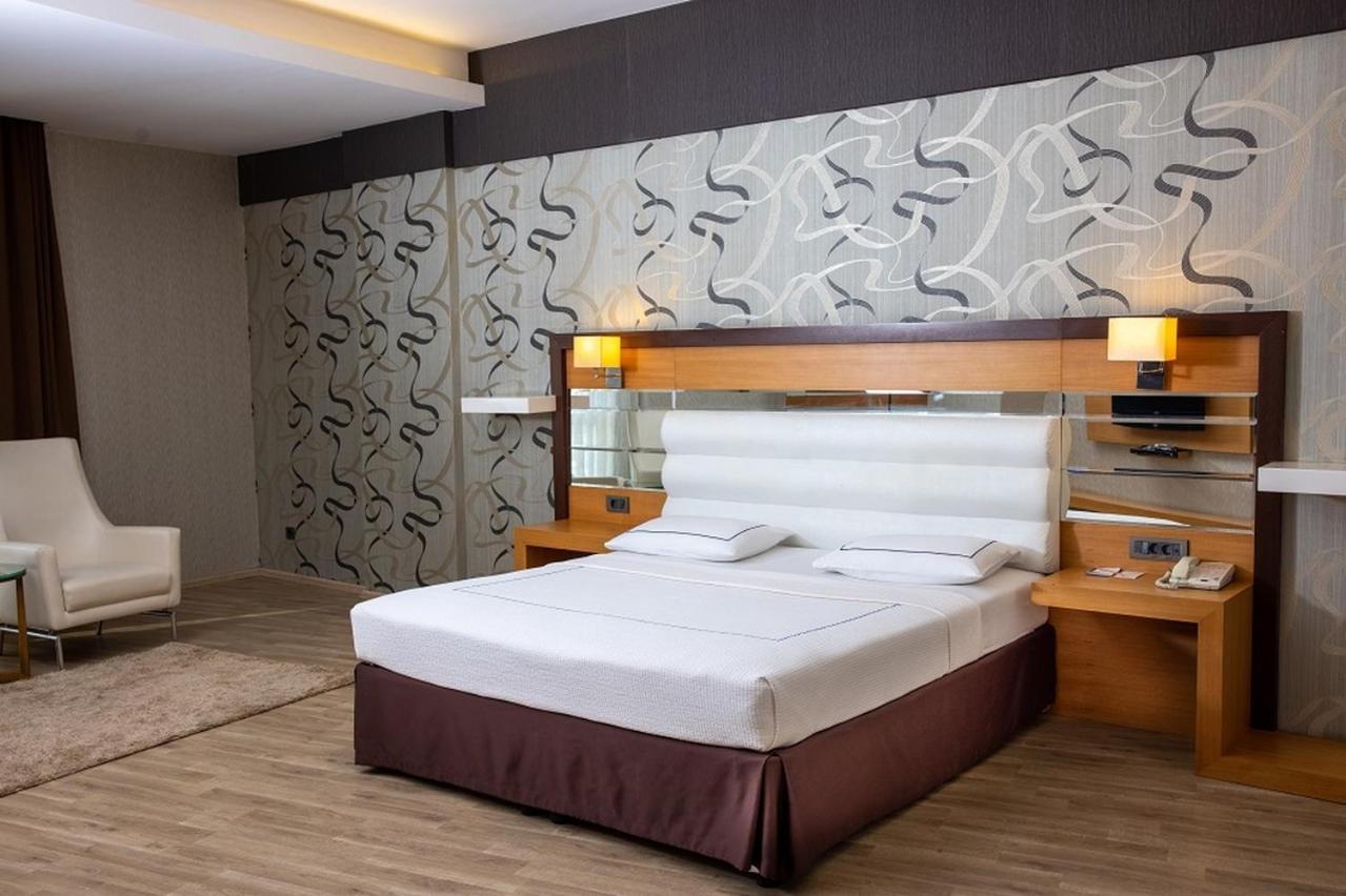 Hotel Anemon Grand Adana