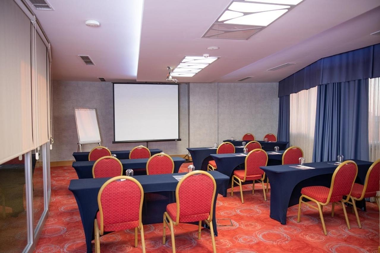 Hotel Anemon Grand