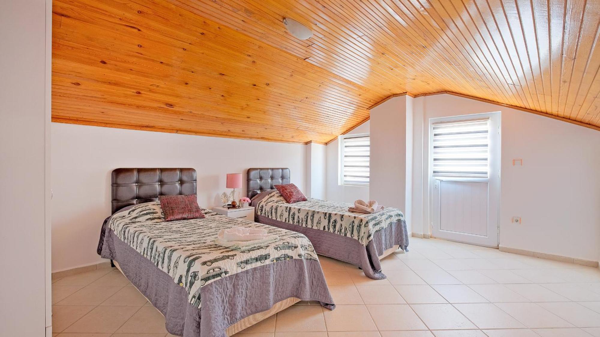 Villa Xclusive *