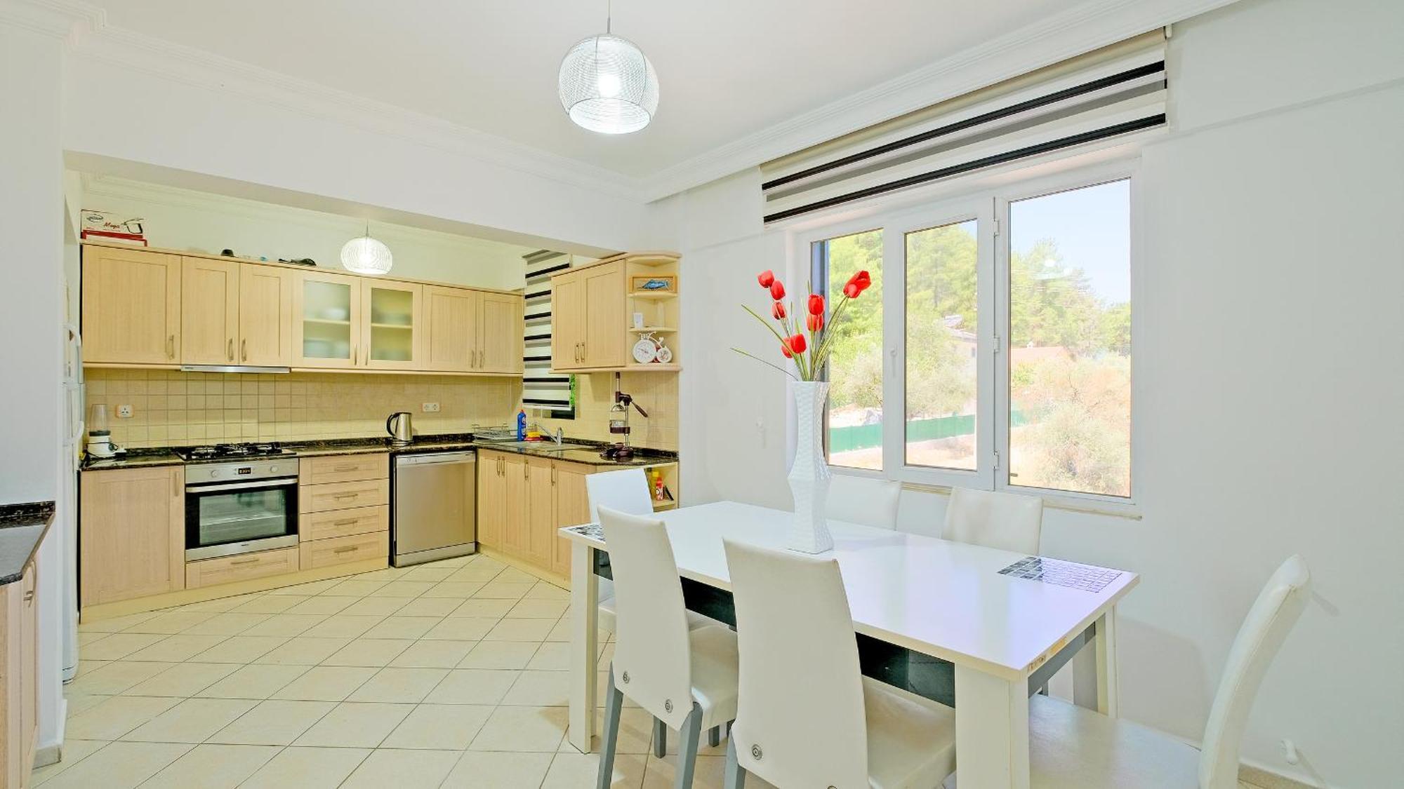 Villa Xclusive