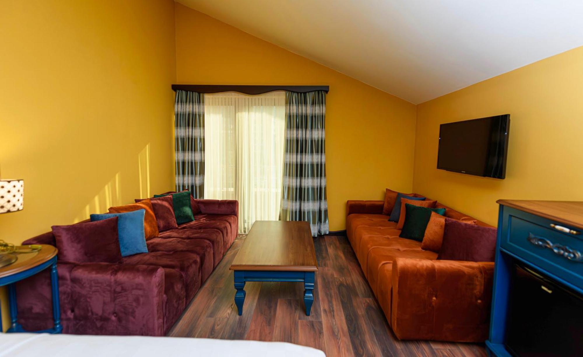 Tok Epik Hotel *