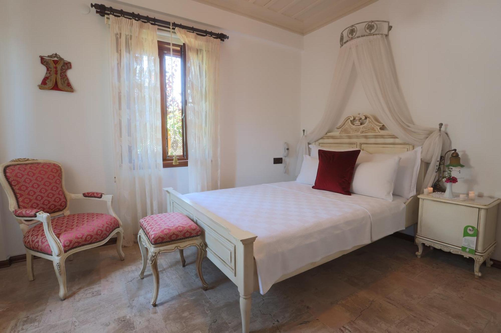 Hotel Tas Bahce Cunda *