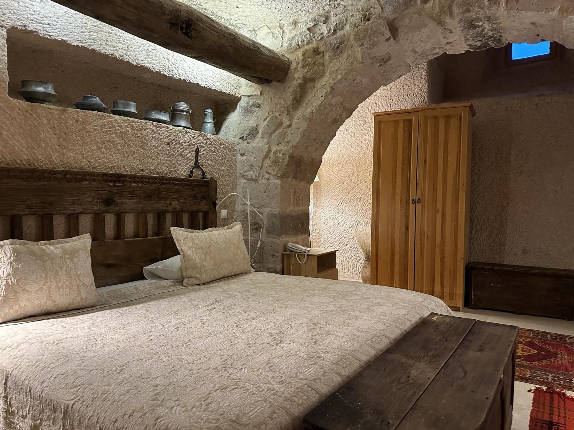 Kistar Cave Hotel 3*