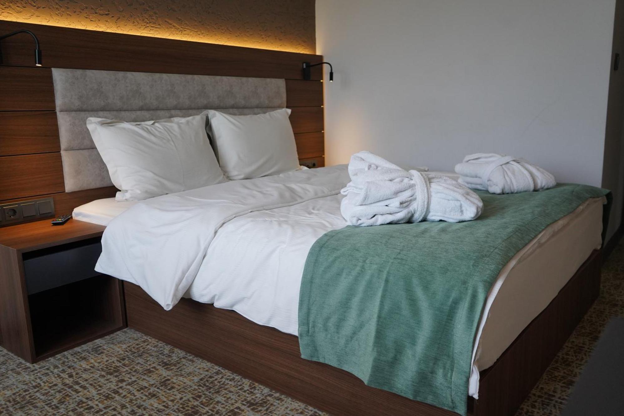 Hotel Kirci Termal & 4*