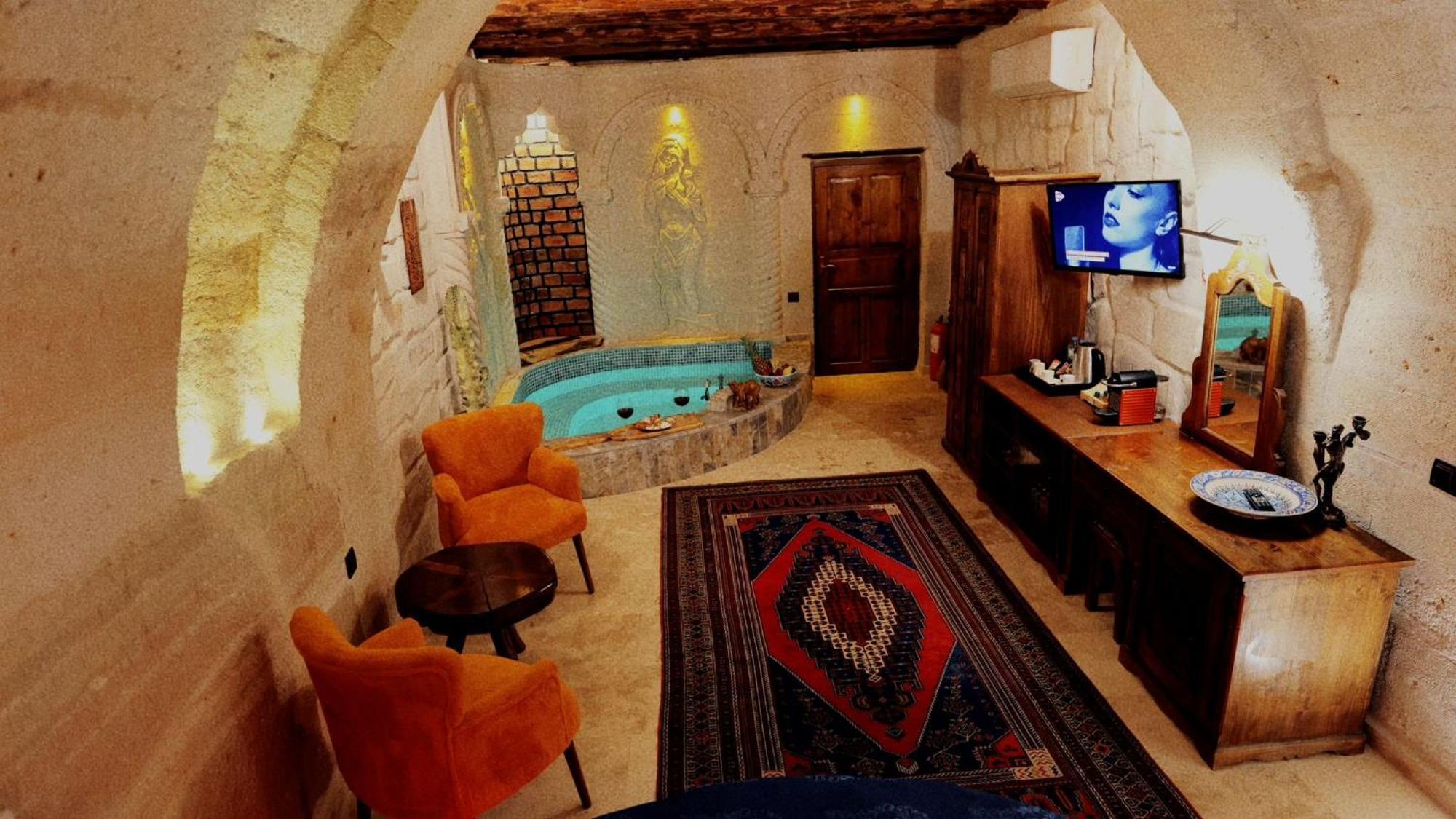 Historical House 3*