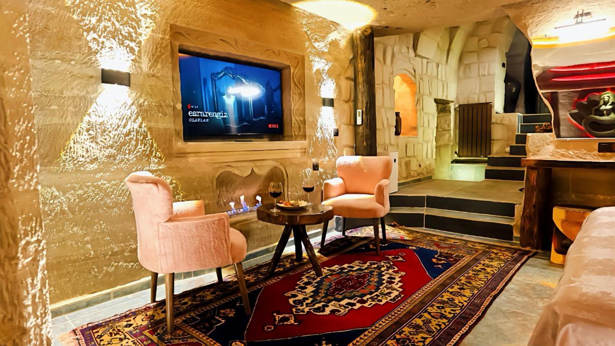 Historical House 3*