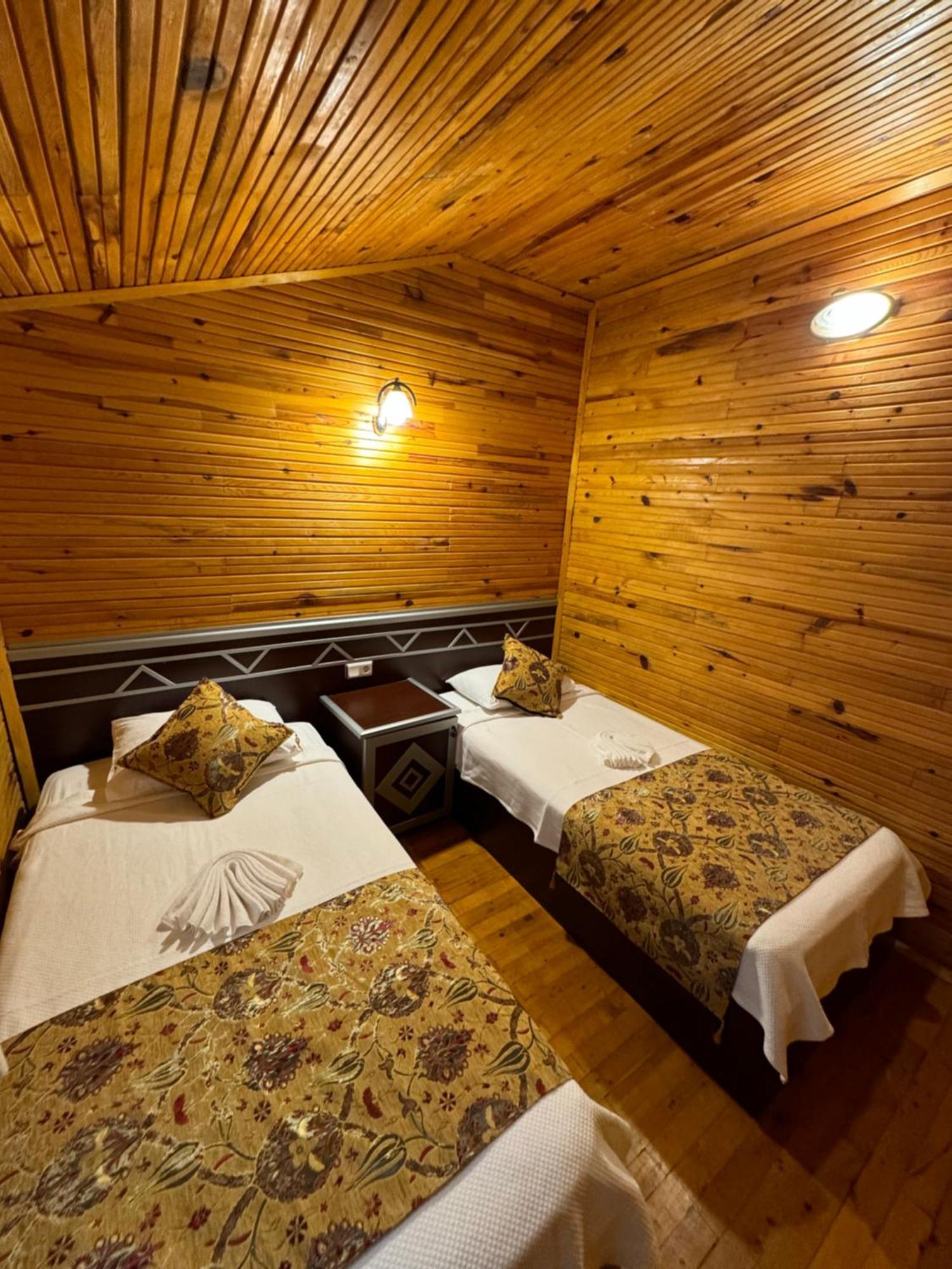 Yavuz Hotel *
