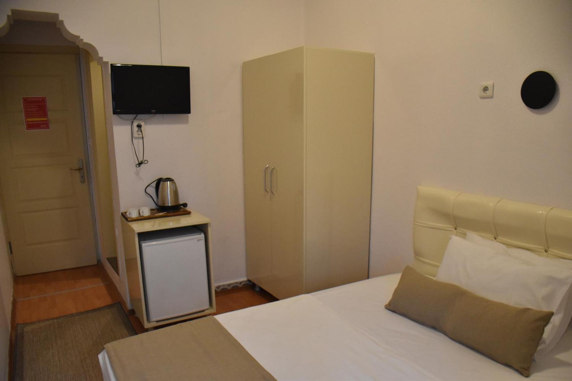 Hotel Soezer