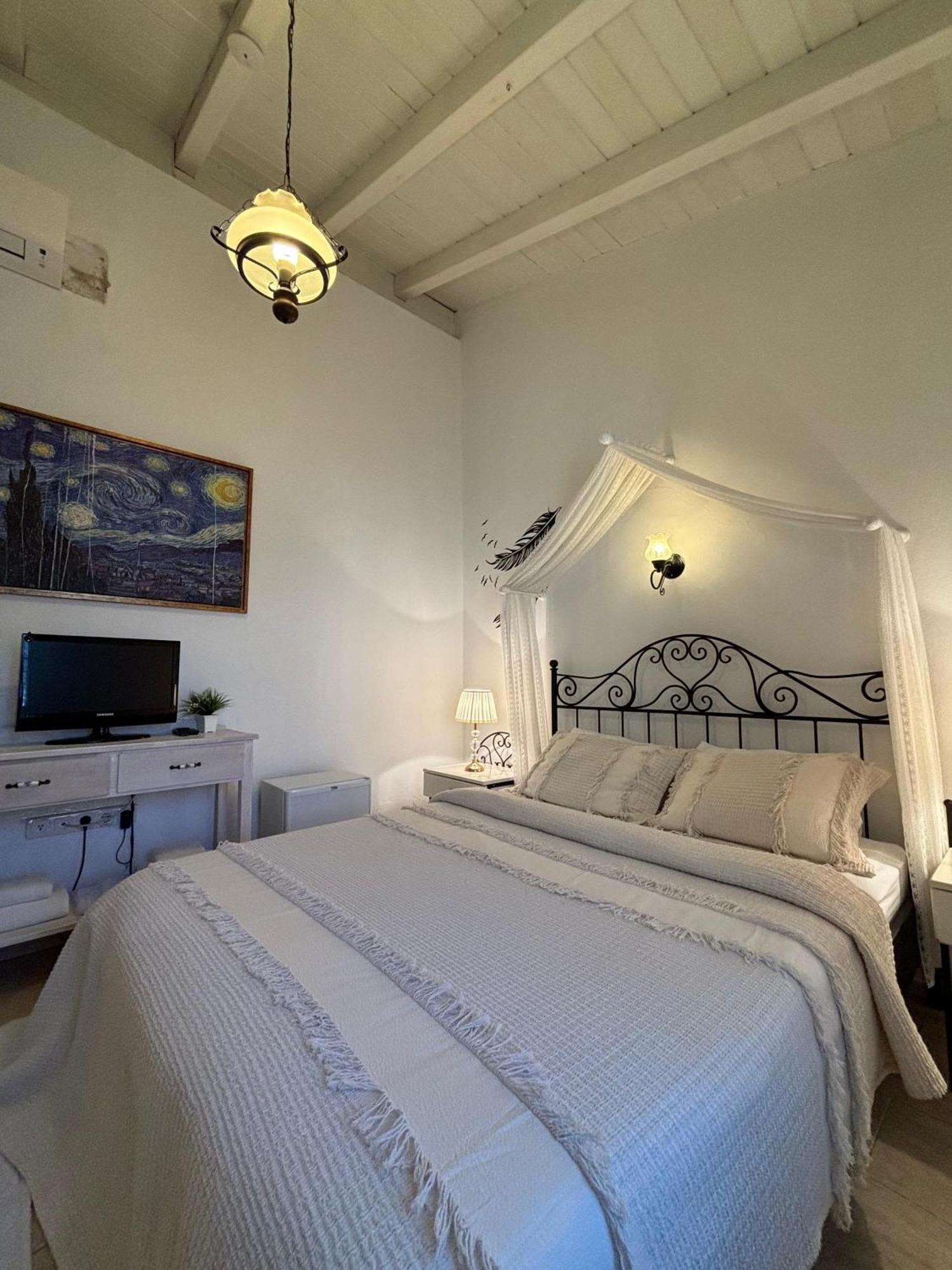 Zeynep Guest house 2*