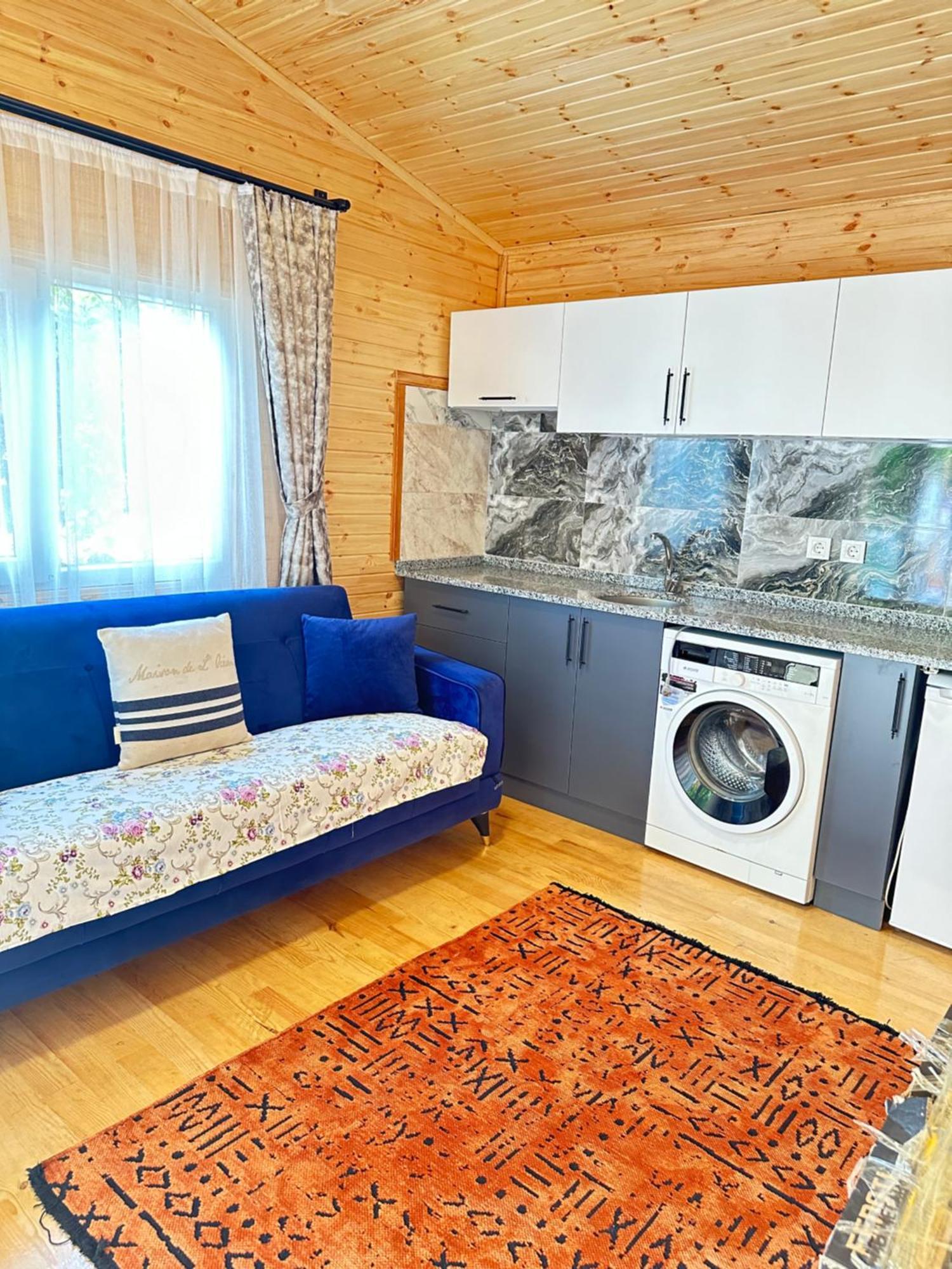 Cemils Guest house