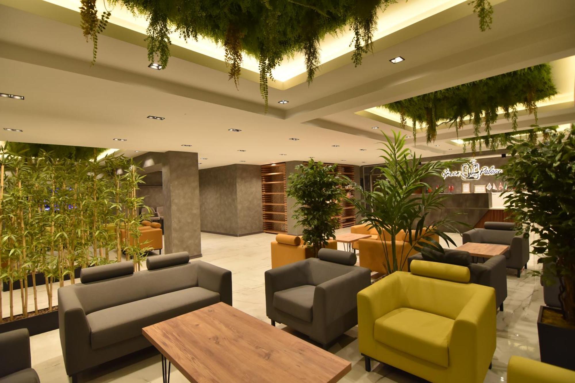 Hotel Palace