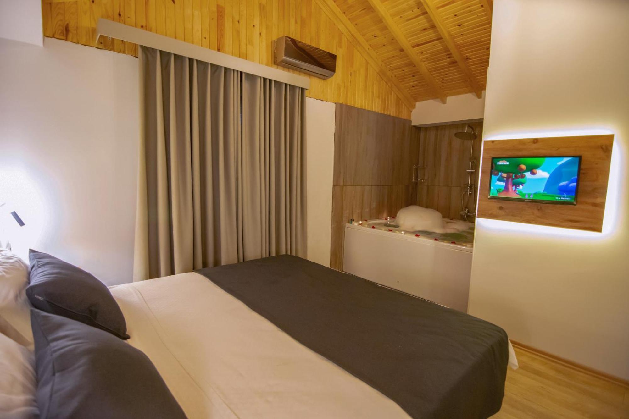 Palace Hotel 4*