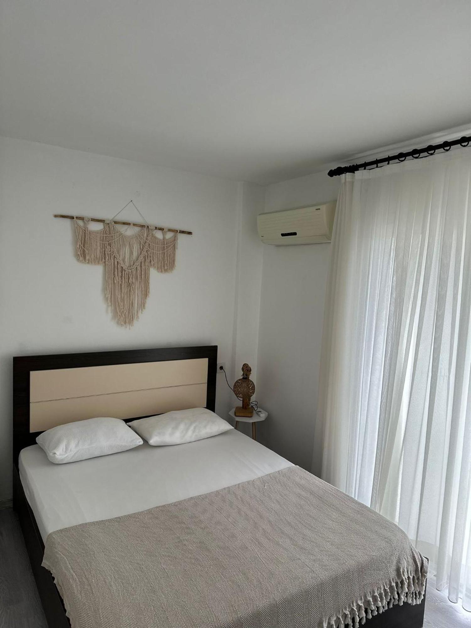 Tepe Hotel *