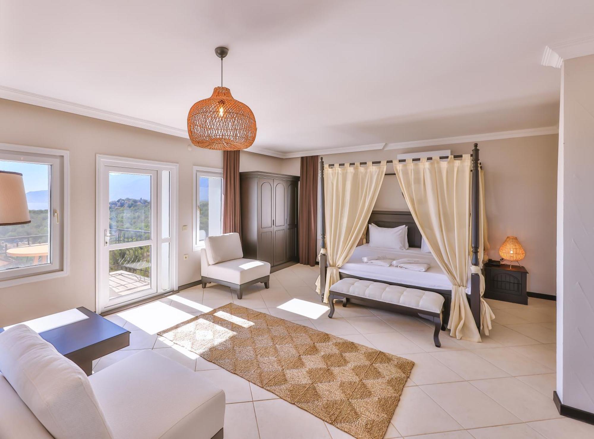 Hill House Adult Only Hotel 4*