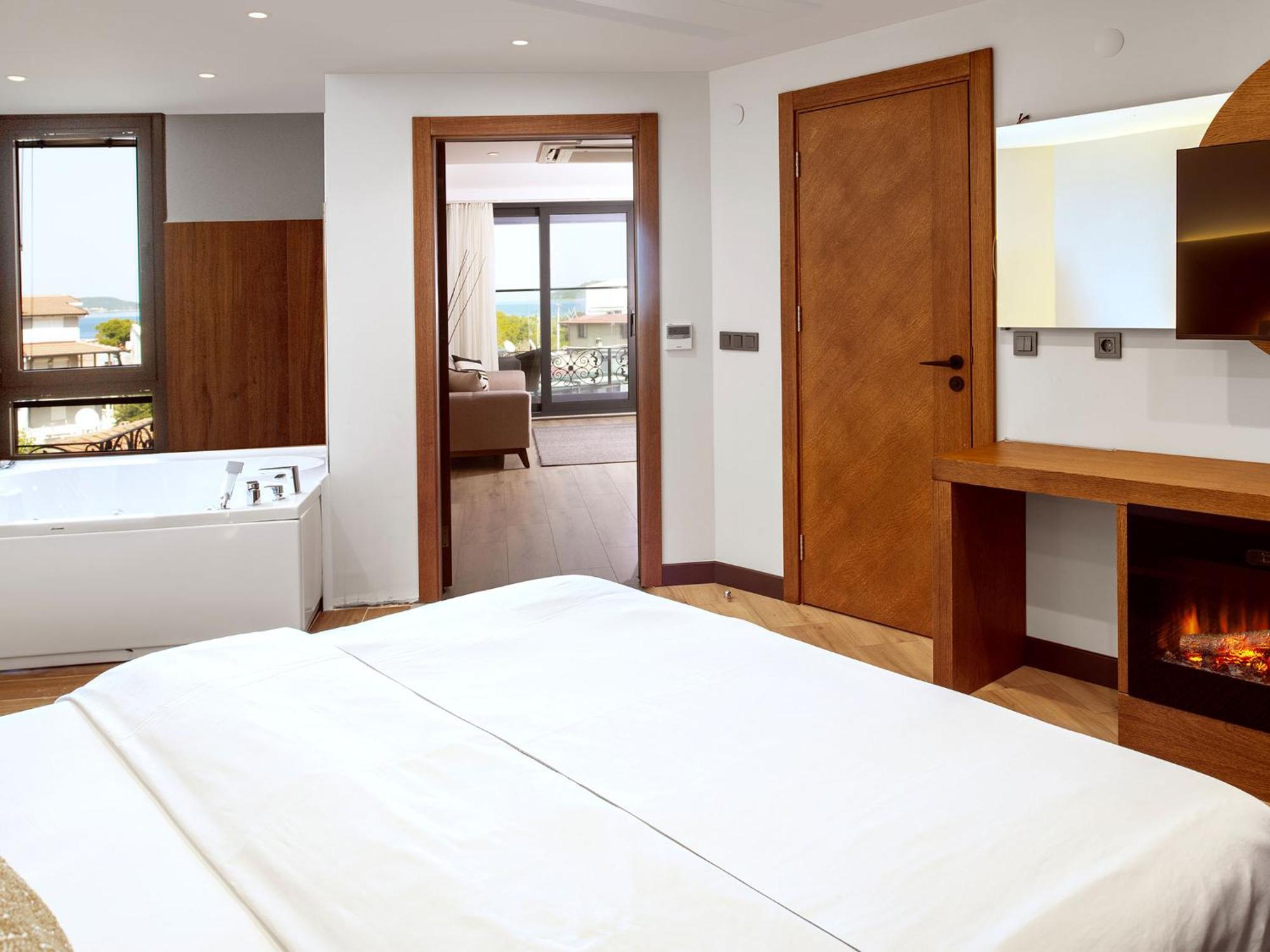 Hotel Maison Vourla