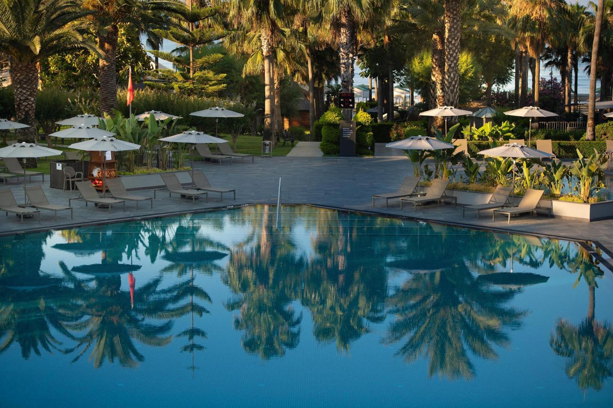 Miramare 5* Side