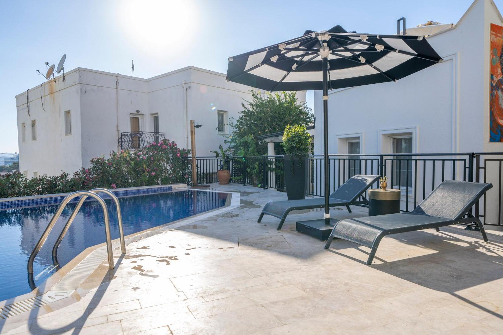 Noa Only Adult Aparthotel