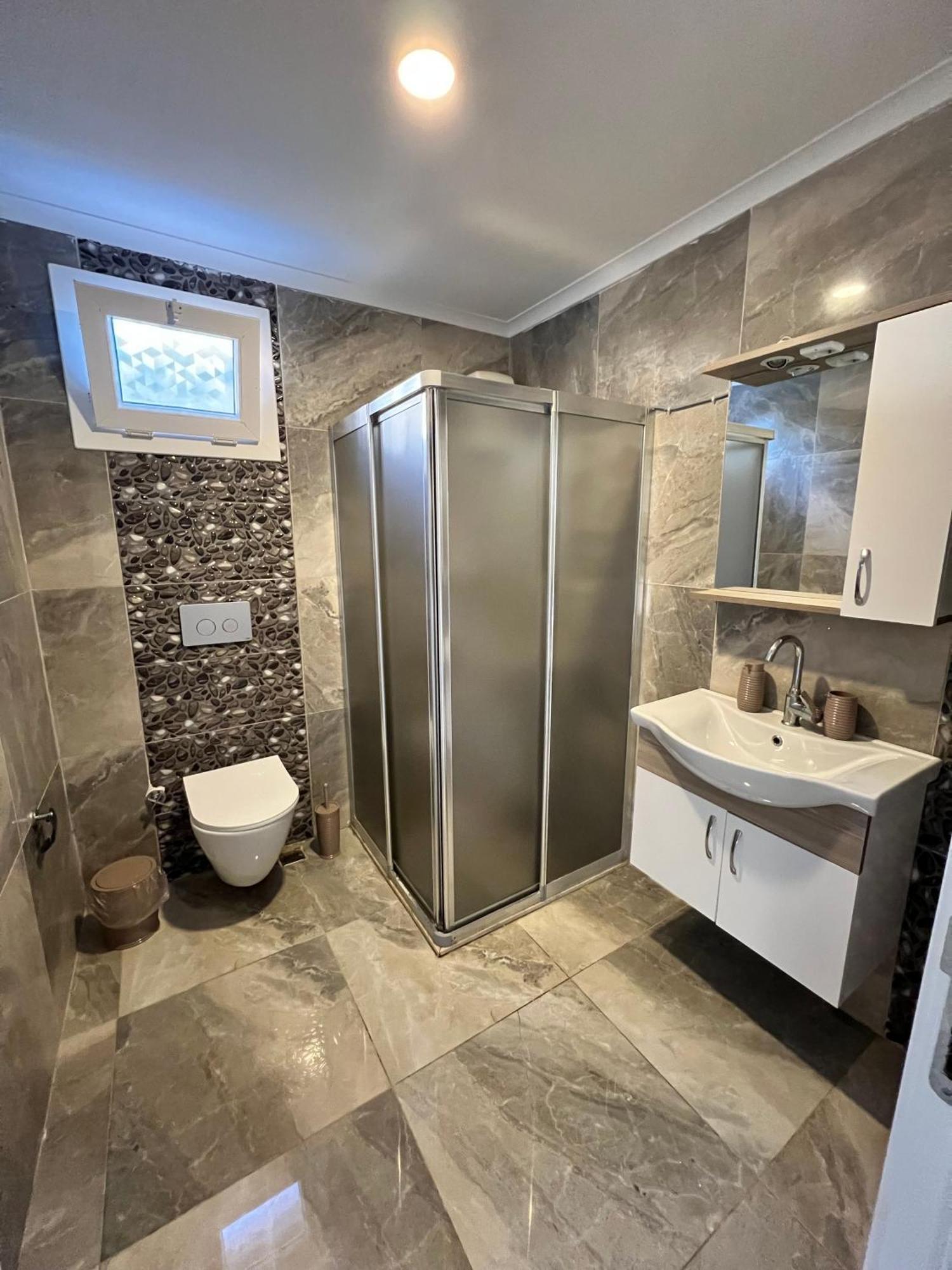 Ersahin Apartment Kas