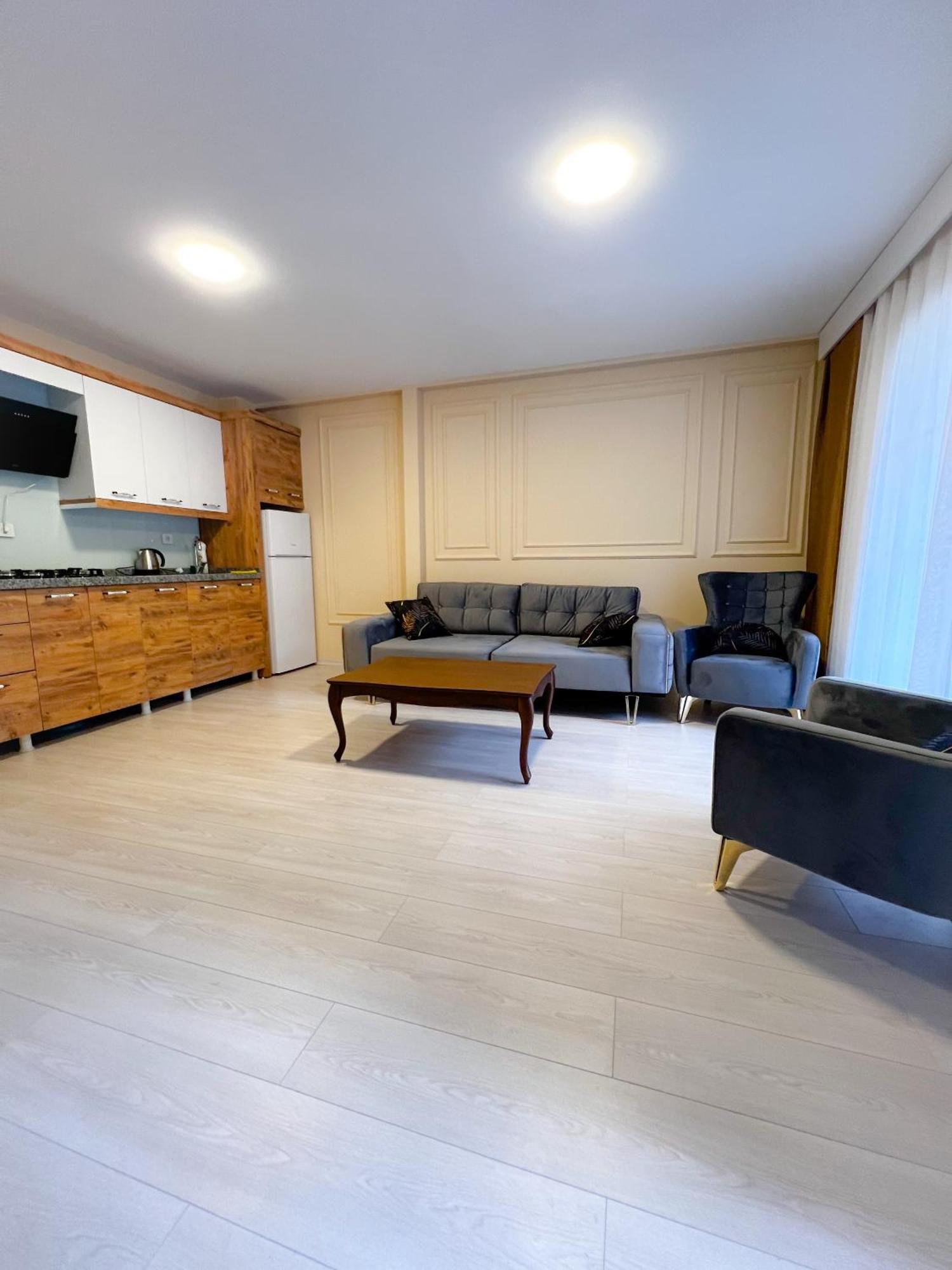 Aparthotel Mego 2*