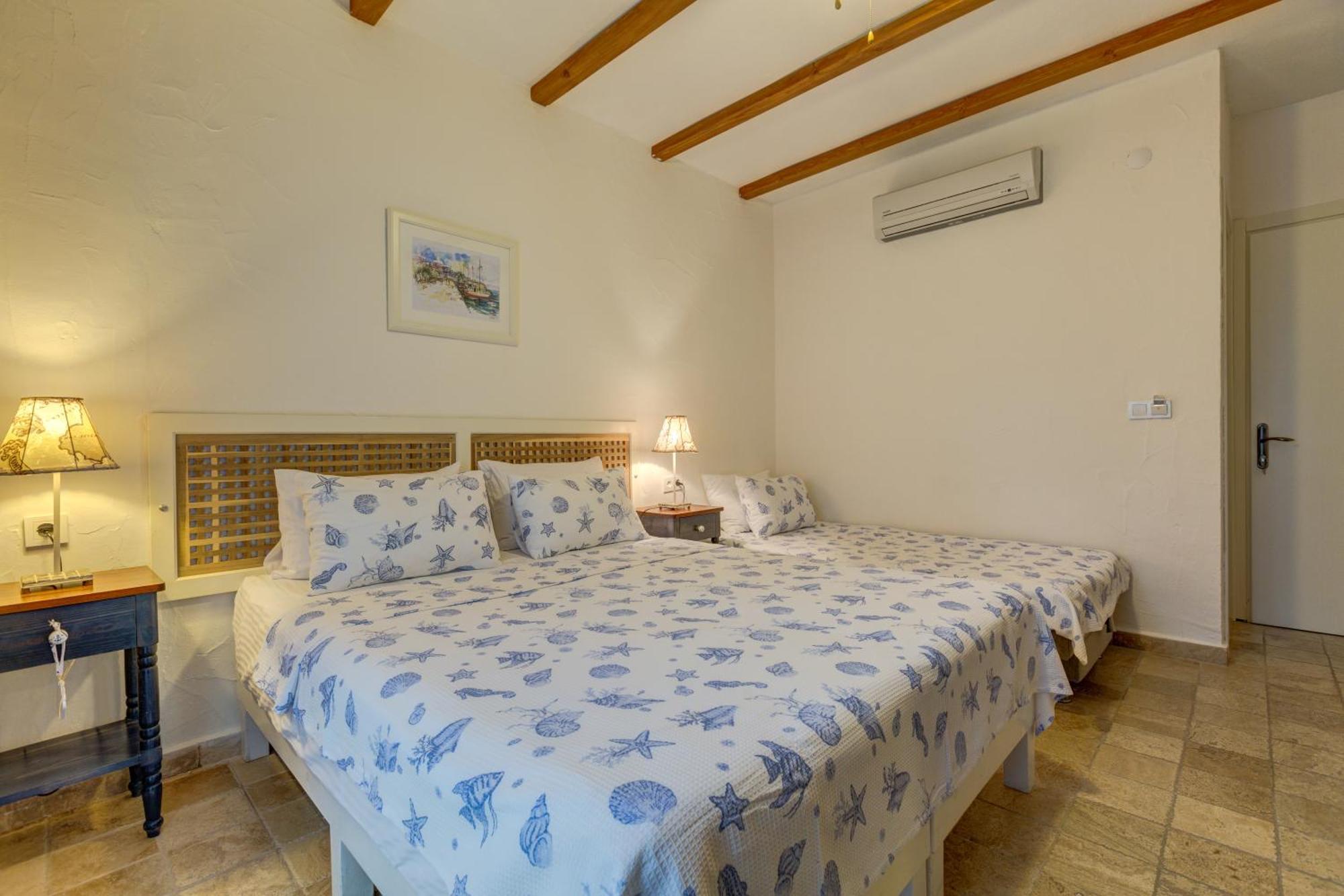 Hotel Fora 2*