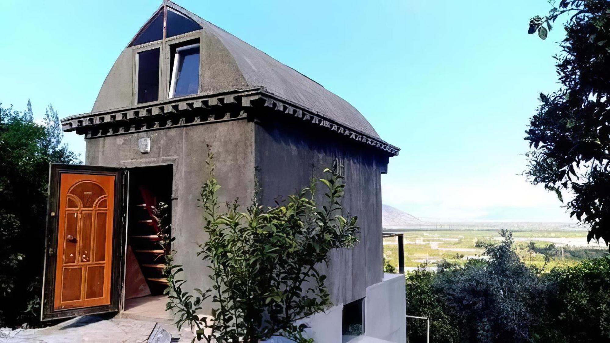 Heredot's House