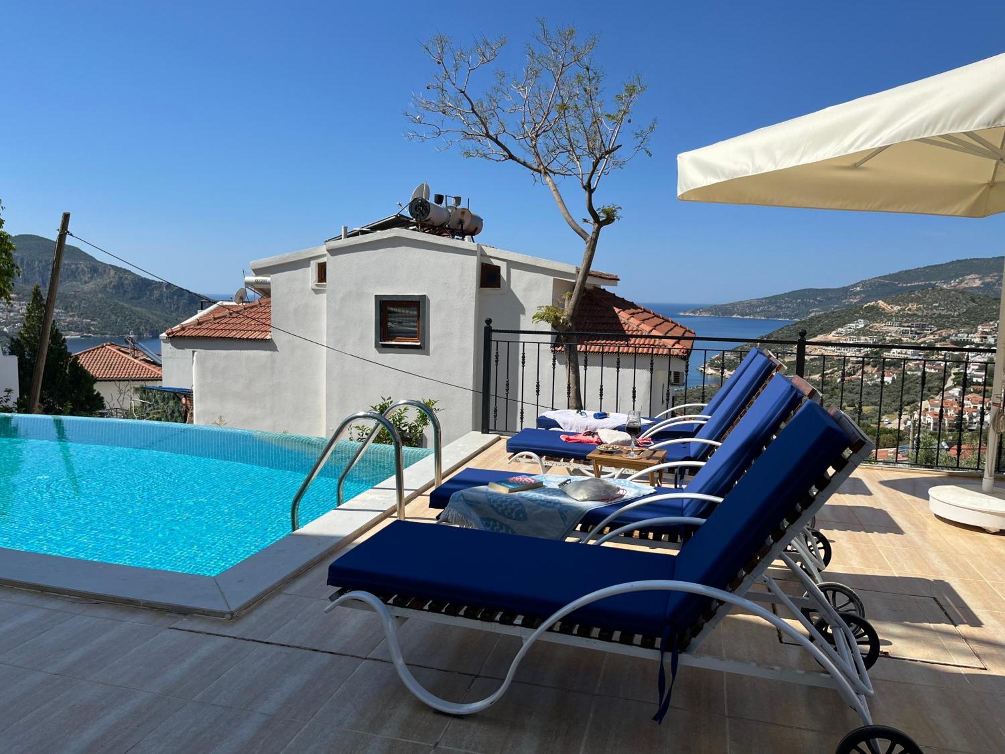 Deniz Villa
