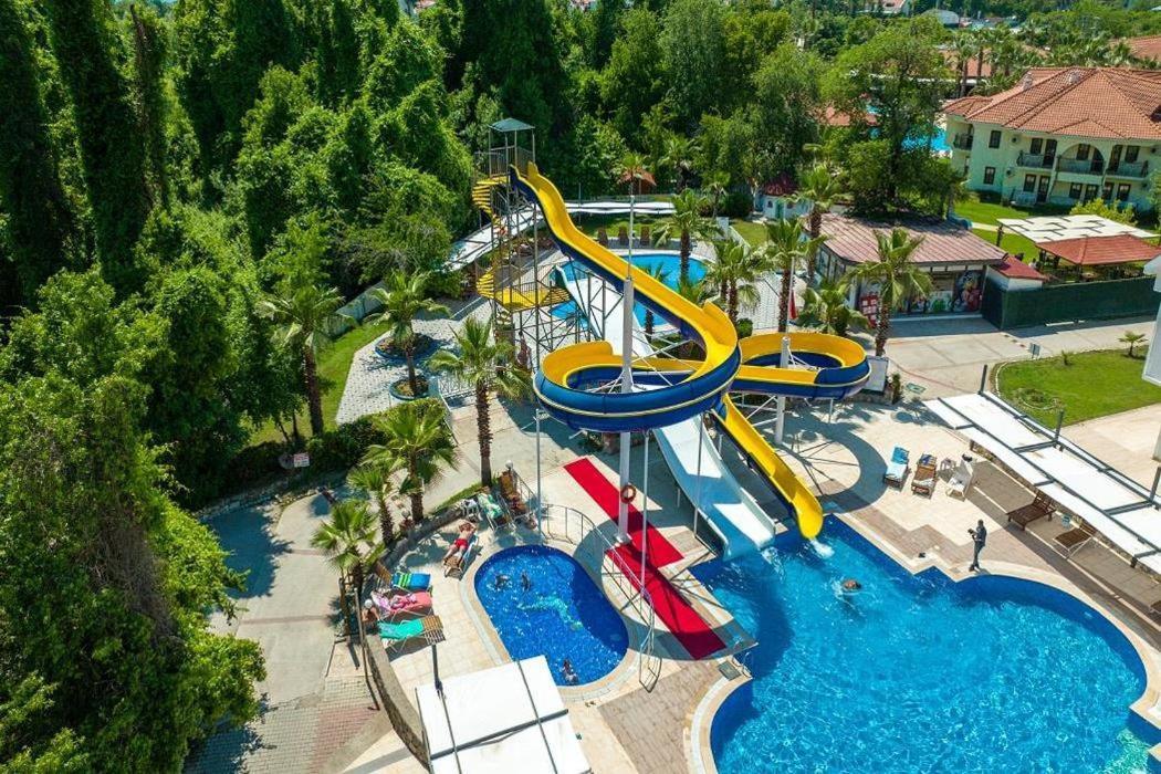 Lykia Botanika Fun & Club Hotel